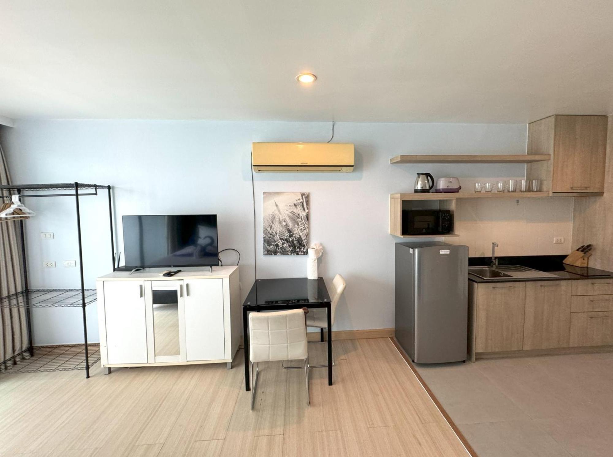 Apartments At The Bliss Condo By Lofty Patong Buitenkant foto